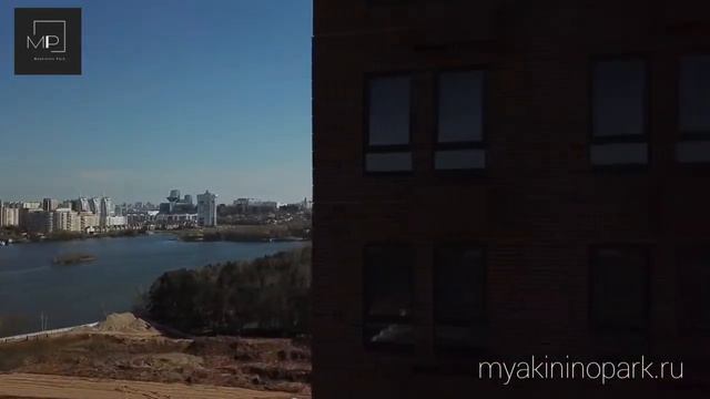 Строение 1.2, секция 5, этаж 18. Вид во двор, трешка. Съёмки 02.05.2020г. смотреть онлайн