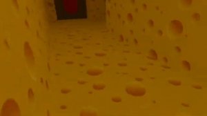 ЧАСТЬ 2! За мной охотится злая крыса в Роблокс! Побег из сырного лабиринта в Roblox! Cheese Escape
