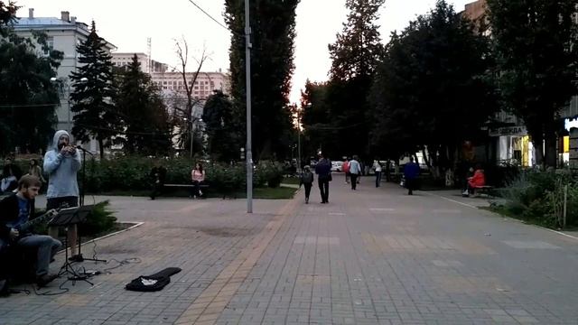 Street Geek Music - Blowing in the wind (Bob Dylan cover) смотреть онлайн