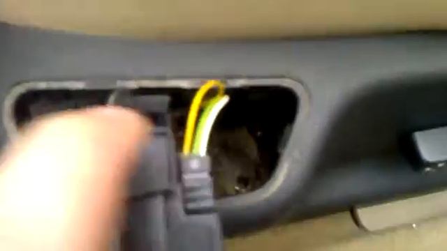 incazire scaune peugeot 407.mp4 смотреть онлайн