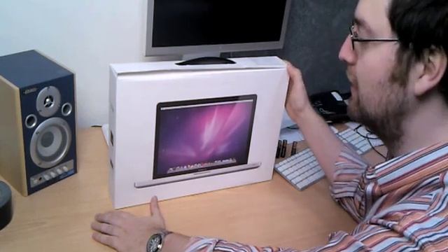 MACBOOK PRO I7 HI-RES Display Unboxing Epic Apple Fail!