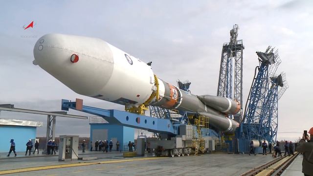 Космодром Восточный. Вывоз РКН Союз-2.1а с КА Ломоносов, Аист-2Д, SamSat-218 смотреть онлайн
