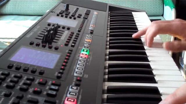 MAMZEL - ZUZA UWAŻAJ ROLAND EA7 COVER смотреть онлайн