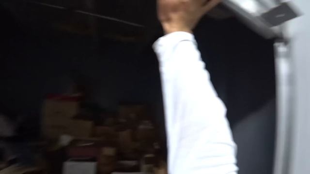 $300 на розыгрыш, если здесь больше, чем $1500. Выглядит как мусор, да? смотреть онлайн