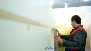 Установка ДВП к задним стенкам. Видеоинструкция