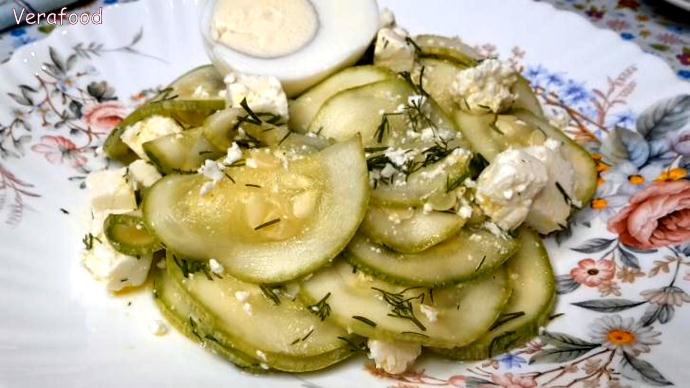 Летний салат из кабачков и домашнего сыра. Как быстро замариновать кабачки лимонным соком. смотреть онлайн