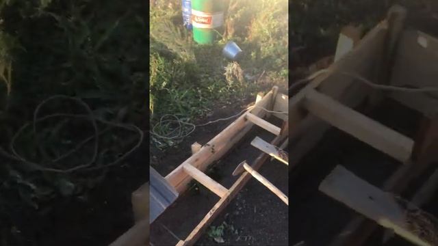 Заливка фундамента под баню за 1 день, в две бетономешалки смотреть онлайн