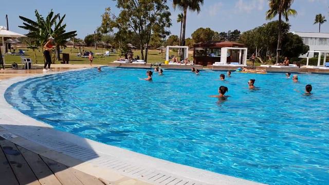 Аквааэробика в отеле Atlantica So White Club Resort 5* смотреть онлайн