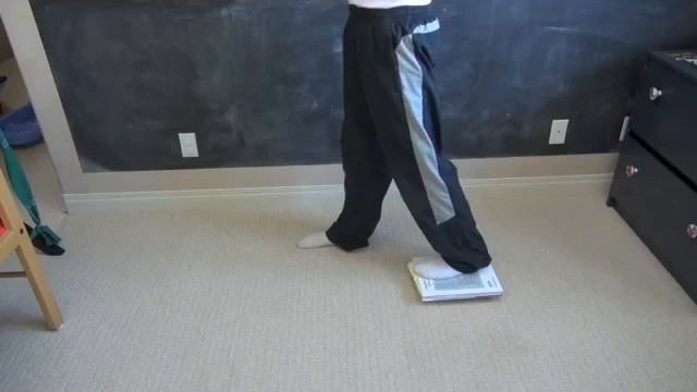 In Russian Как исправить сколиоз с помощью упражнений и растяжек смотреть онлайн