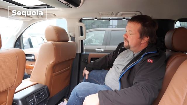 Сравнение TOYOTA SEQUOIA и TOYOTA TUNDRA смотреть онлайн