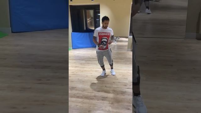 Хуан , Бачата, урок 7 часть 1 соло смотреть онлайн