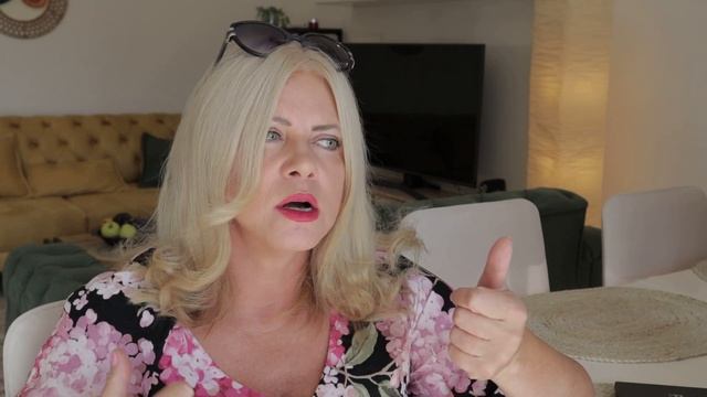 Любой каприз за Ваши деньги! Истории о моих клиентах. Часть 3. Рождество смотреть онлайн