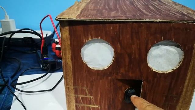 Security Alarm Cardboard Prototype with Arduino & IR sensor смотреть онлайн