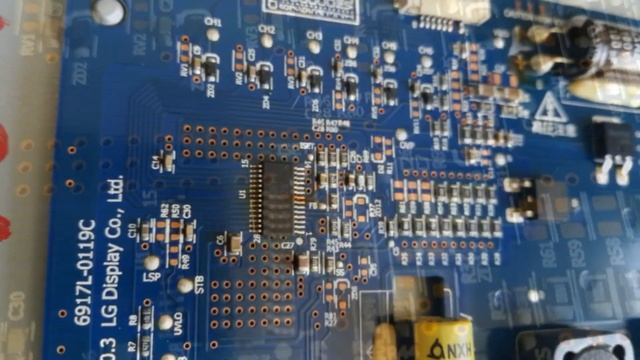 LED driver 6917L-0119C уменьшить ток подсветки // LG 42LA644V // BD9470 смотреть онлайн