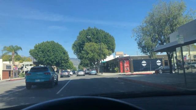 March 17, 2022 3:31PM Toyota Mirai Hydrogen Car in Burbank смотреть онлайн