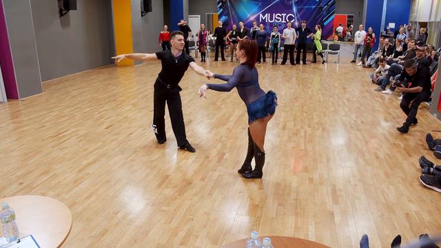 MusicUP_2019 S+CH Fast Иентш Александр - Тынкович Инна смотреть онлайн