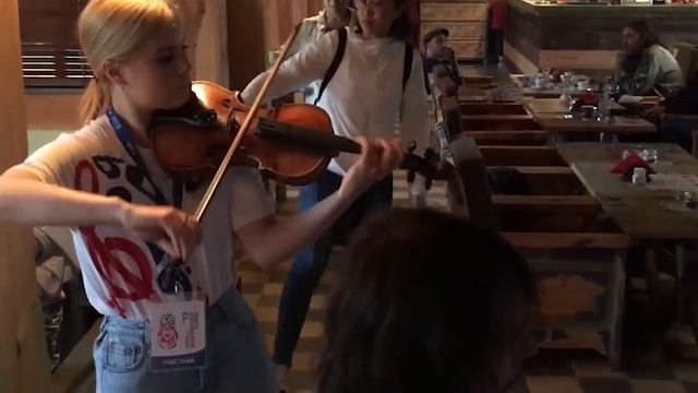 В погоне за "Золотой матрёшкой": день первый. смотреть онлайн