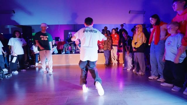 Noggie vs Poppin Sean - Popping finals - Gigabots Battle 2023 смотреть онлайн