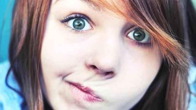 КАК РАСПОЗНАТЬ ДЕВУШКУ, КОТОРАЯ СОСЕТ? смотреть онлайн