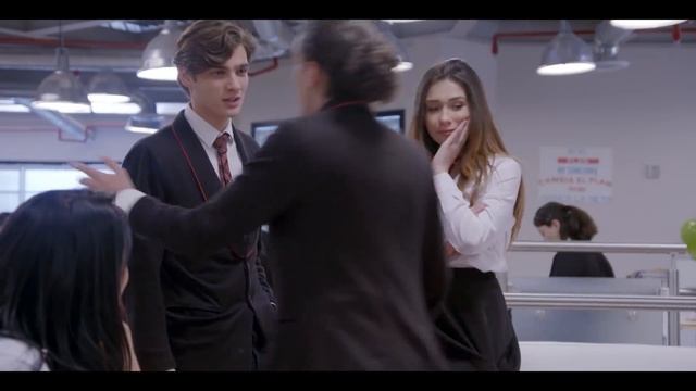 Antonia tiene su primera vez con Claudio |  Like la Leyenda | Televisa смотреть онлайн