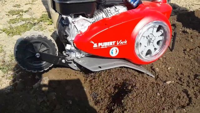 Pubert Vario la lucru смотреть онлайн