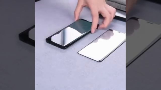 Как приклеить защитное стекло на телефон смотреть онлайн