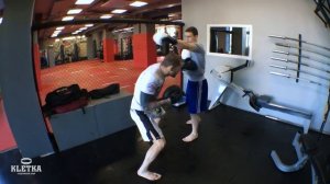 Лучшая отработка нырков, уклонов и ударов в боксе