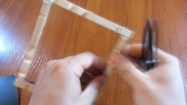 DIY ФОТОРАМКА ИЗ ПРИЩЕПОК СВОИМИ РУКАМИ смотреть онлайн