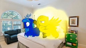 пони прикол когда ребенок спит