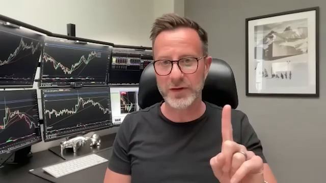 Trading Full-Time & Managing A Private Fund - Ali Crooks | Trader Interview смотреть онлайн