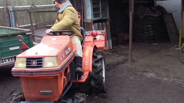 Купил трактор Kubota B10