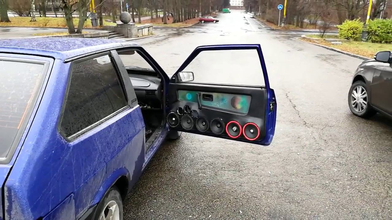 Ural Decibel 6.180. Один усилитель на 12 динамиков. Тест стабильности усилителя. смотреть онлайн