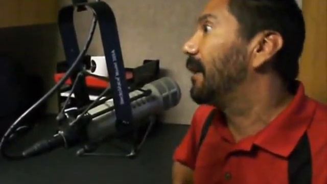 Erica Viking's Interview with Breaking Bad's Steven Michael Quezada смотреть онлайн