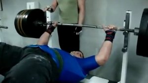Жим лежа 300 кг упали на лицо, Малянов Игорь   Bench press 300 kg fell on the face