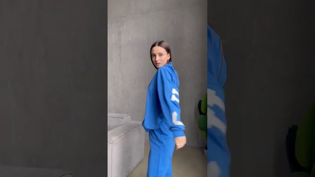 Демисезонний костюм CHICAGO смотреть онлайн