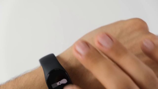 HERKESİN ALDIĞI AKILLI BİLEKLİĞİN YENİSİ (Xiaomi Mi Band 7) смотреть онлайн