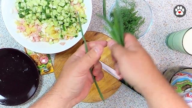 Рецепт Окрошки. ОЧЕНЬ ВКУСНО! Окрошка на квасе Вам больше не понравится! Канал "Спасибо Вкусно" смотреть онлайн