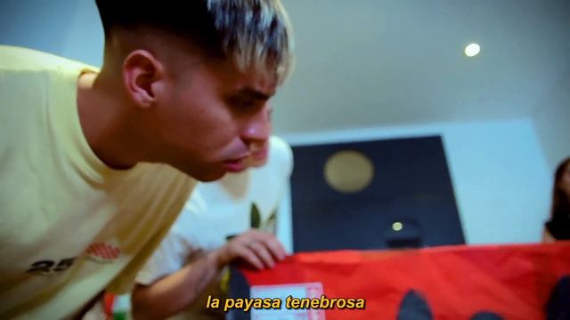 COMPRE UNA PAYASA EN LA DEEP WEB смотреть онлайн