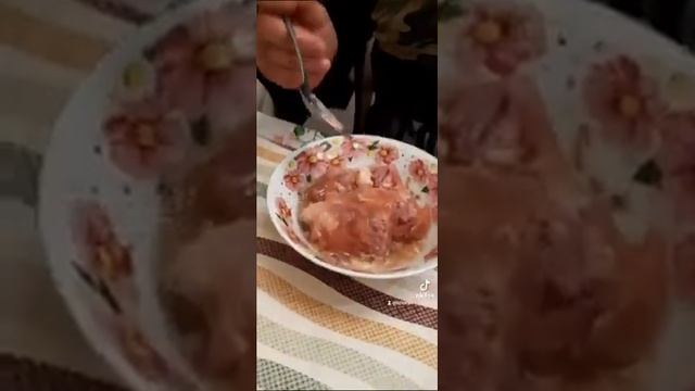 МУКБАНГ. МЯСО РУБЛЕННОЕ ГОВЯДИНА И СВИНИНА ИЗ СВЕТОФОРА смотреть онлайн
