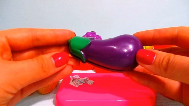 Учим цвета, название фруктов и овощей/Lesson for kids.Learn colors, names of fruits and vegetables смотреть онлайн