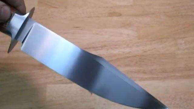 Nick Wheeler fighting bowie knife with Thunderstorm Kevlar смотреть онлайн