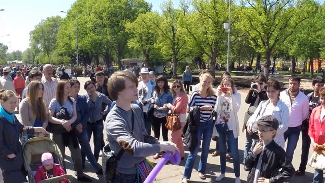 Игрушки из воздушных шаров (мастер-класс) смотреть онлайн