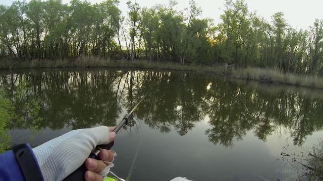 Ловля спиннингом с берега весной [FishMasta.ru] смотреть онлайн