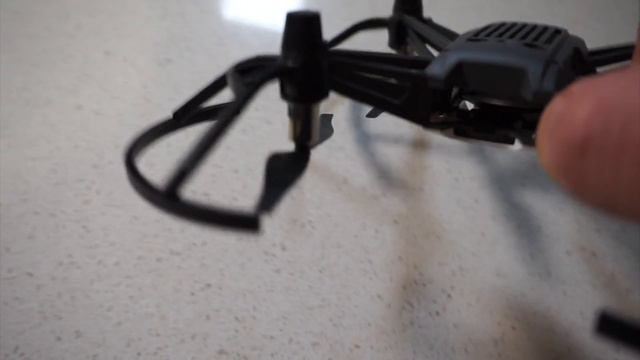 DJI Ryze Tello Unboxing - DJI Mini Drone смотреть онлайн