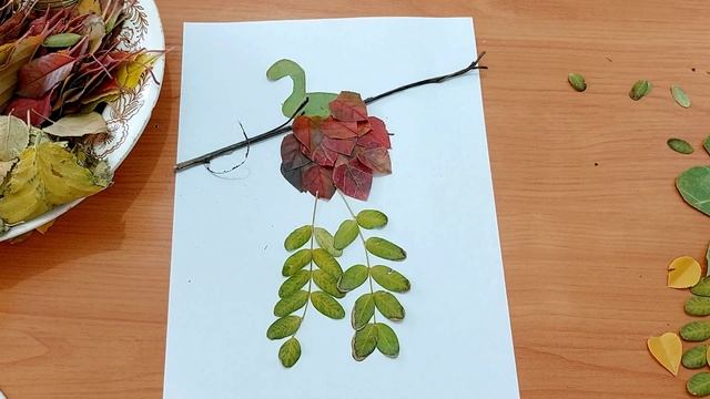 Как сделать птицу павлин из листьев смотреть онлайн