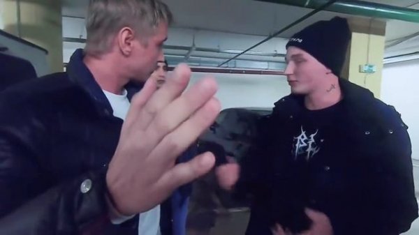 Эдвард Бил признался в ПОСТАНОВКАХ  и получил леща! НЕ постановка! Edward bil