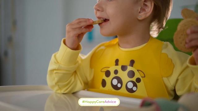 Как подружить ребенка и нагрудник?