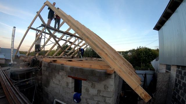 Timelapse 4К Крыша демонтаж монтаж . roof смотреть онлайн