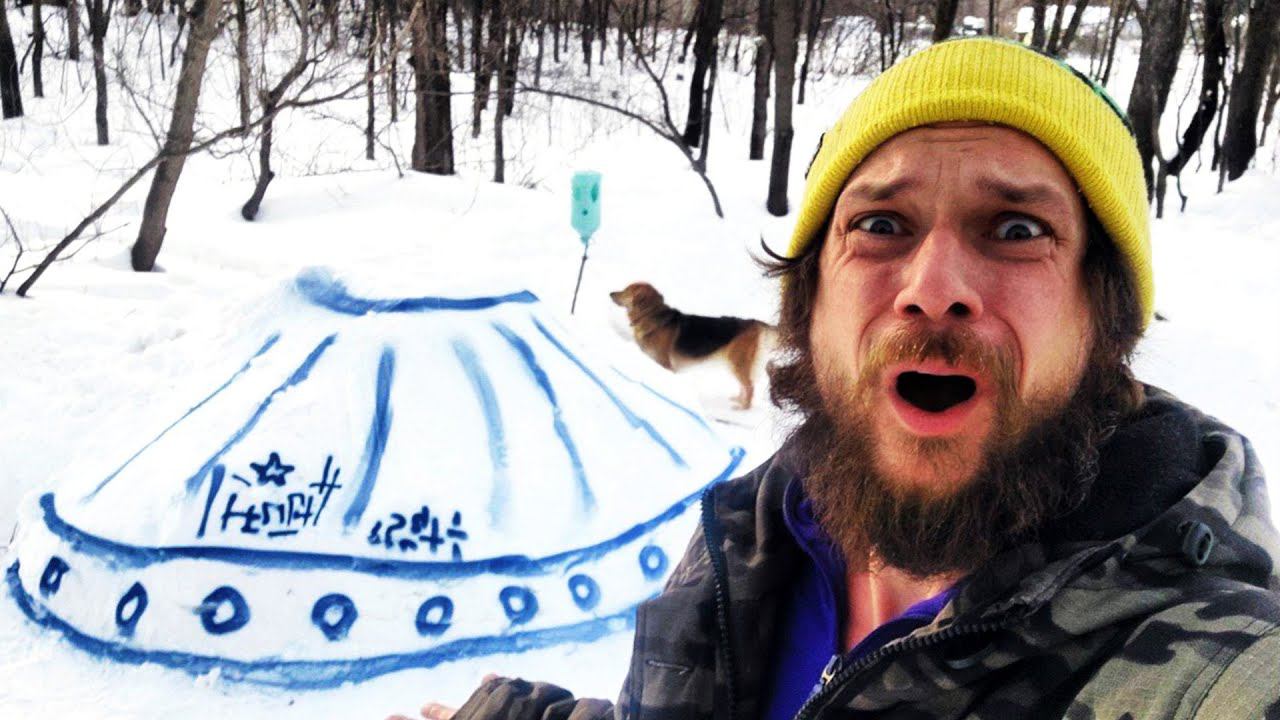 Нашёл летающую тарелку В ЛЕСУ!❄️ Инопланетяне??