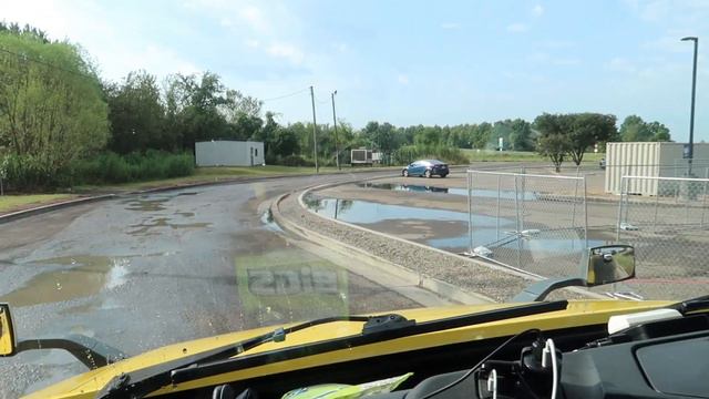 ЗАСТРЯЛ В ШТАТЕ МЭЙН. СНОВА ГРАНИЦА С МЕКСИКОЙ LAREDO TEXAS смотреть онлайн